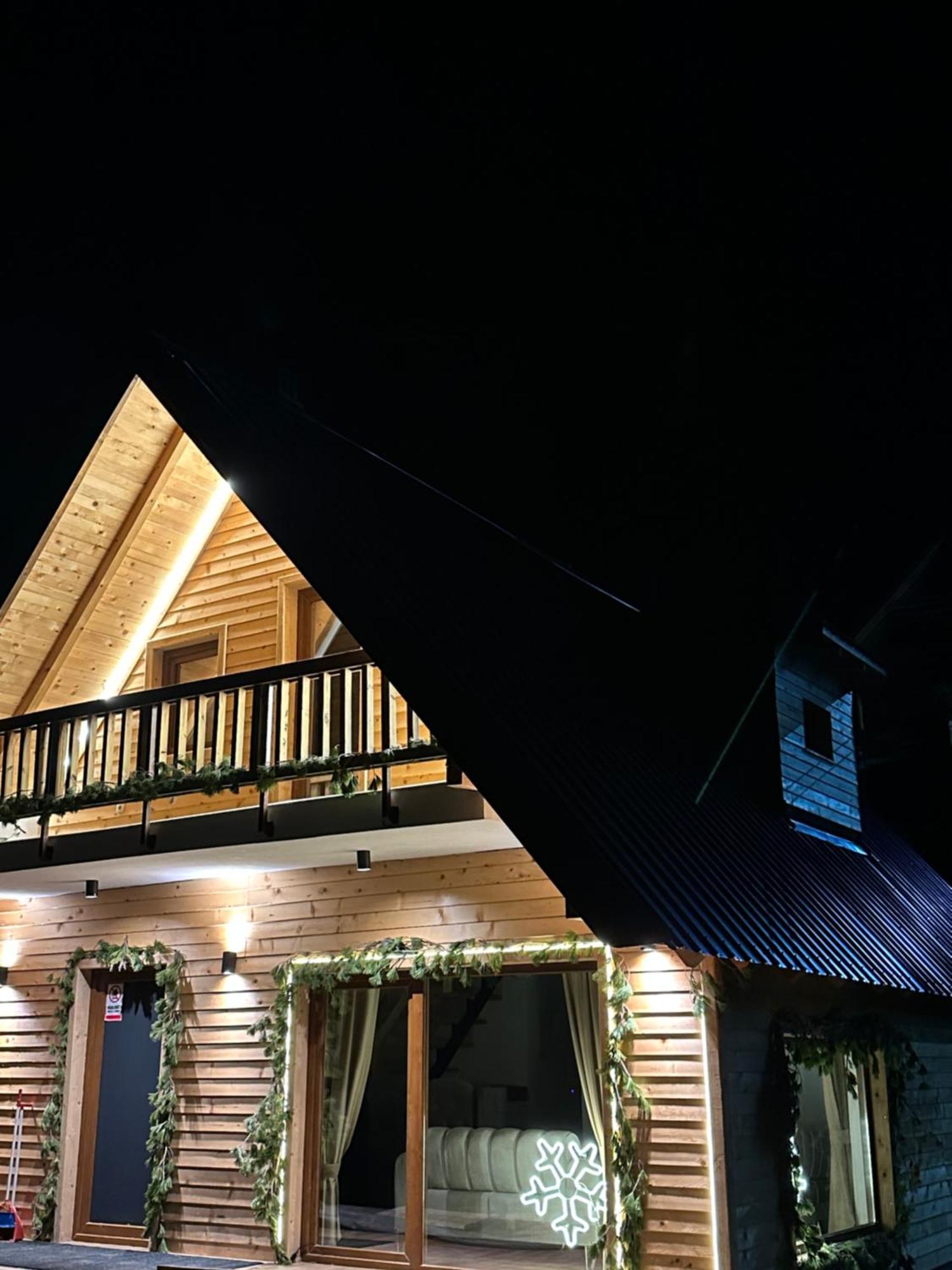 Hotel Te Liqeni Peje Exterior photo