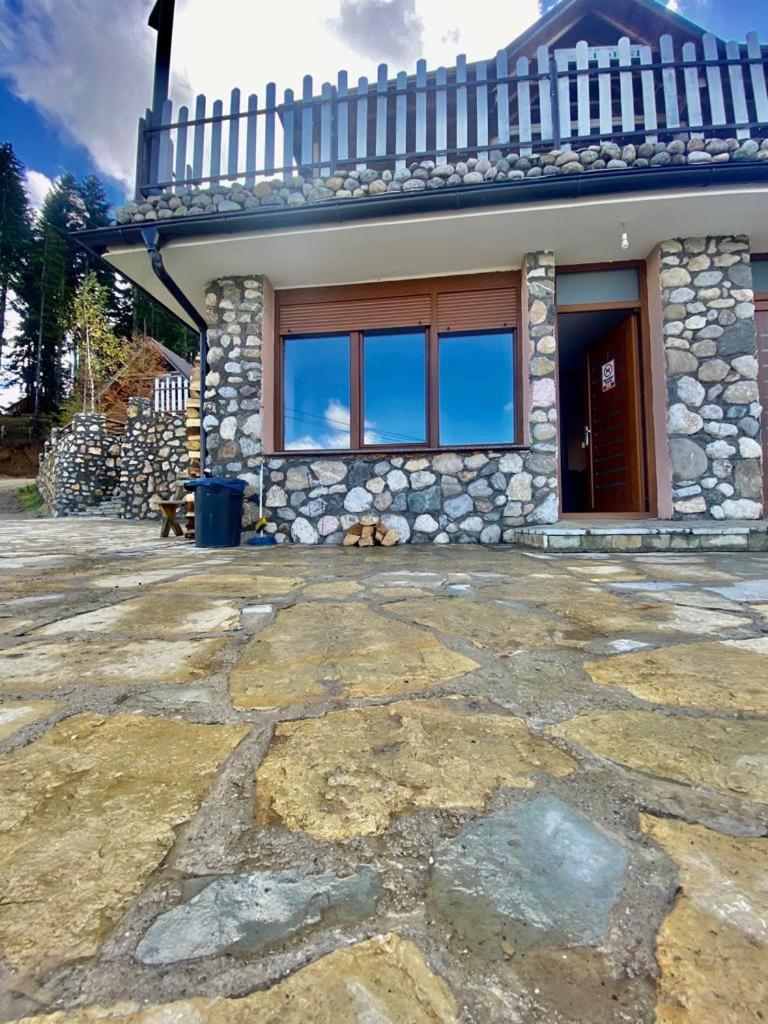 Hotel Te Liqeni Peje Exterior photo